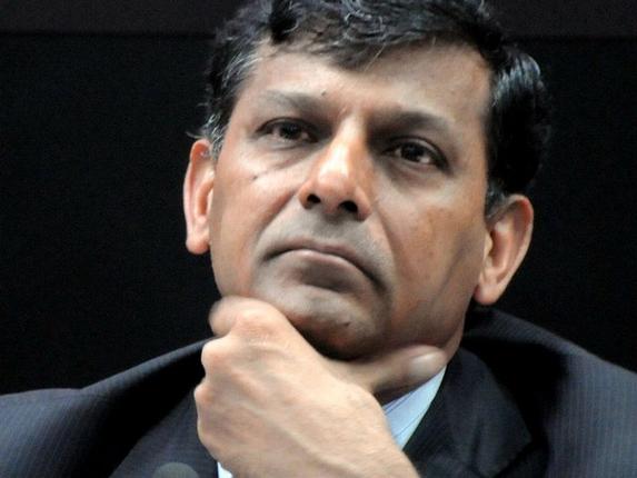 ರಘುರಾಮ್ ರಾಜನ್ ಹೆಸರಿನಲ್ಲಿ ವೈರಲ್ ಆದ ನೋಟು ರದ್ದತಿ ಲೇಖನದ ಅಸಲಿಯತ್ತೇನು?